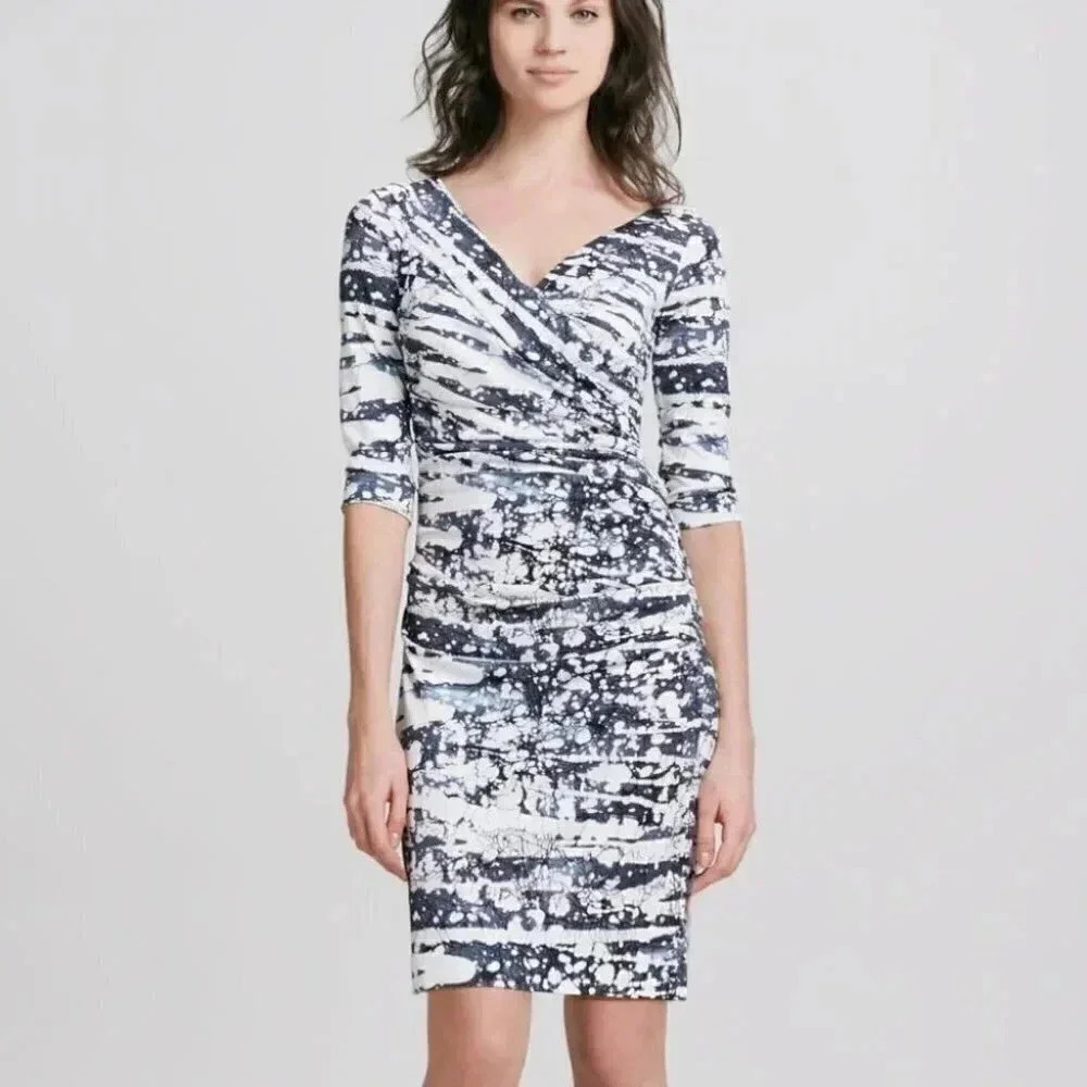 Diane Von Firstenberg Silk Gray Ivory Dress Bentley Tie-Dye Ruched Dress Size 2